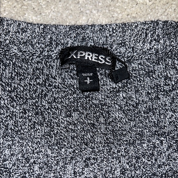 Express Women's Heathered Gray Crewneck Sweater - Picture 2 of 3